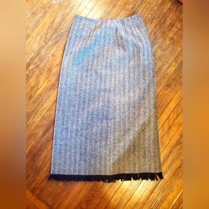 Harve Benard 100% wool skirt